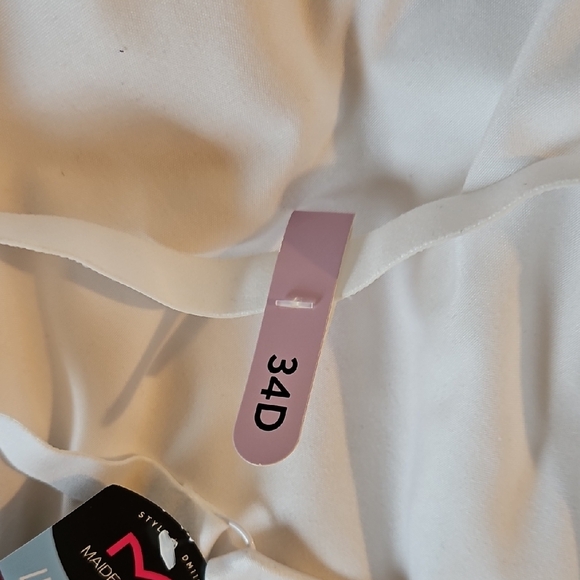 Maidenform White Wireless Lace Accent Bra - Picture 3 of 7